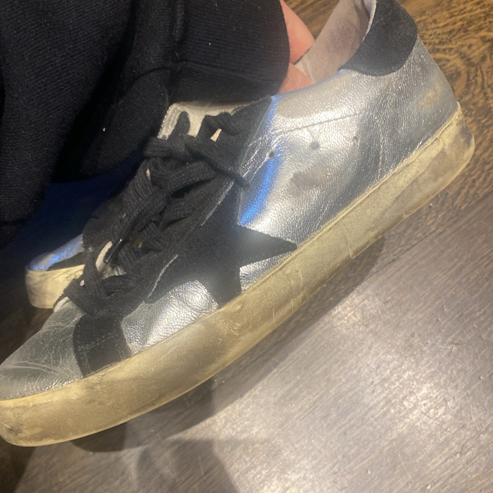 Golden Goose Superstar Distressed Sneaker